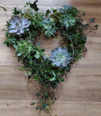 Rustic Woodland Open Heart