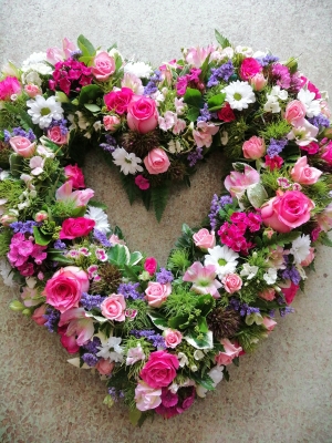 Pink Rose Garden Heart