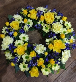 Traditional Wreath Blue and Yellow